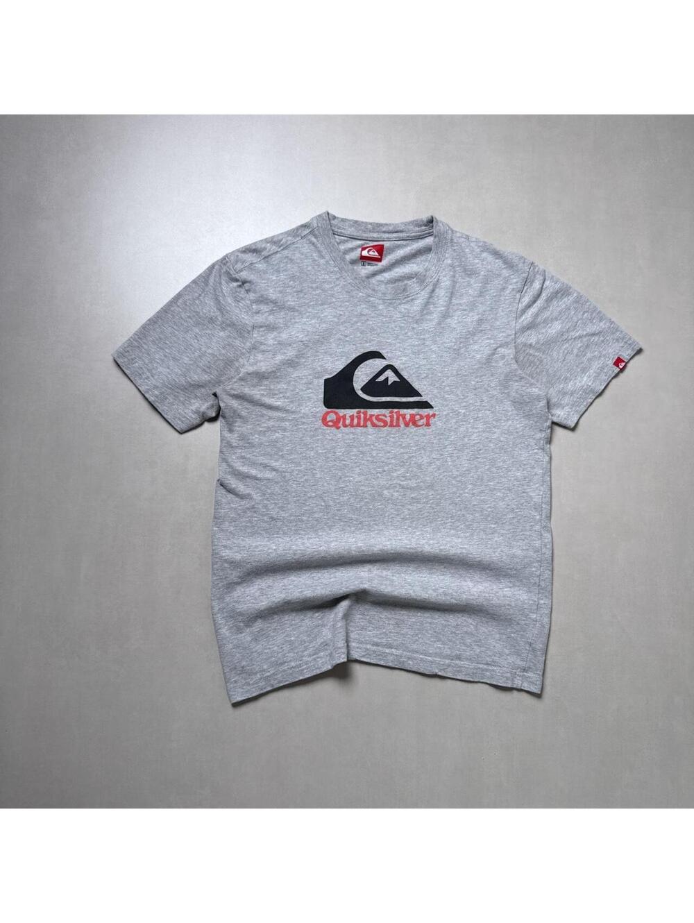 Y2K Quiksilver 00s Gray Surf T shirt